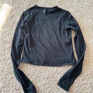 SKIMS Long Sleeve Stretch Top
Cropped long sleeve t-shirt Size XS